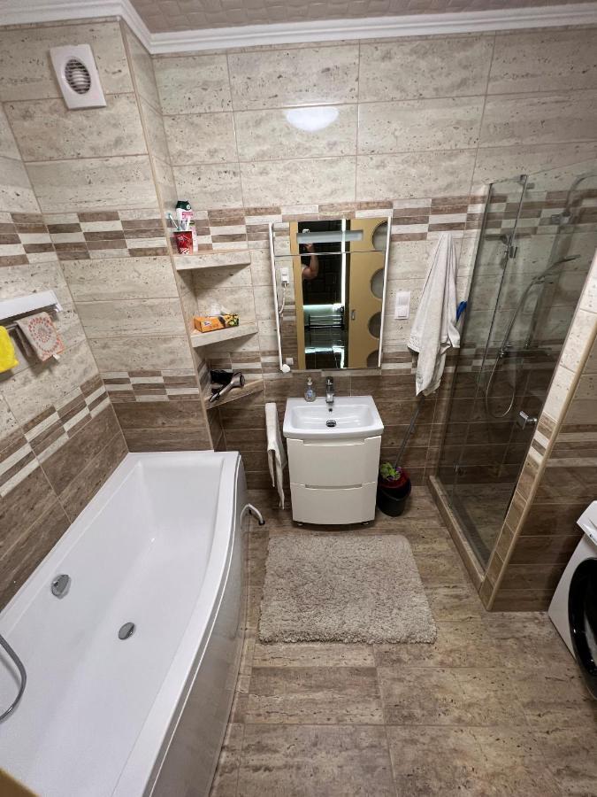 Parizsi Udvar Premium Apartman Apartment Debrecen Exterior photo